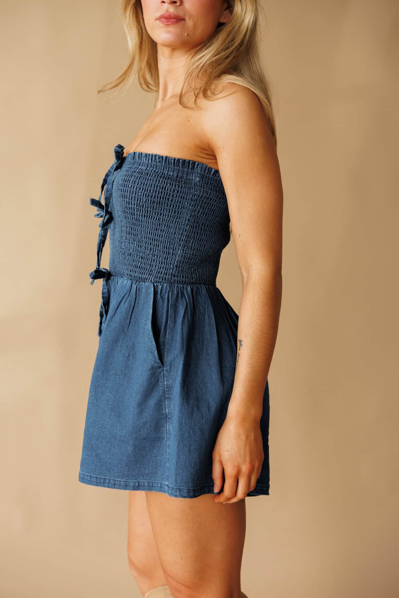[Pre-Order!] Bow Moment Denim Romper - Image 4