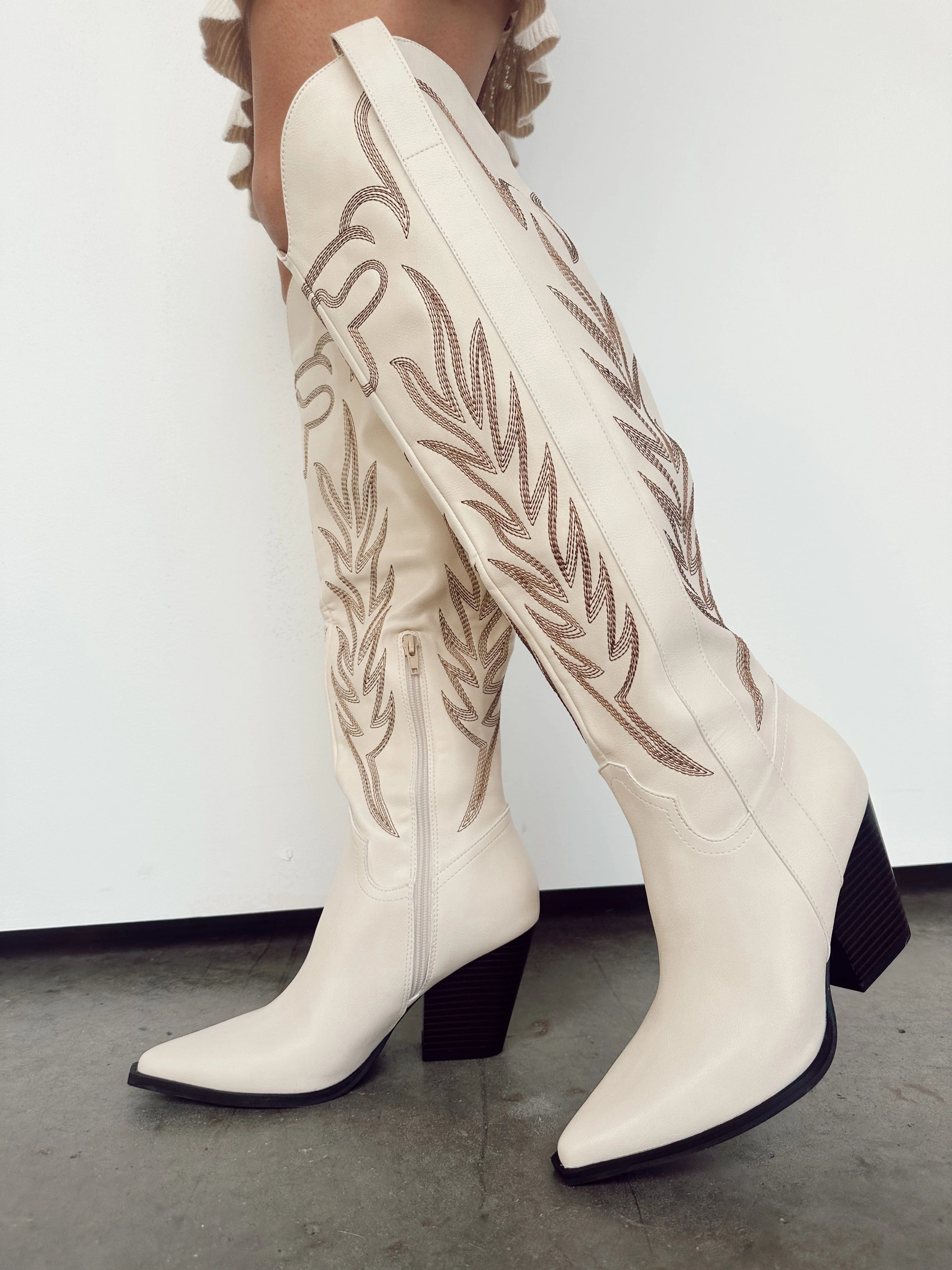 Bronco Cowgirl Boot - Image 10