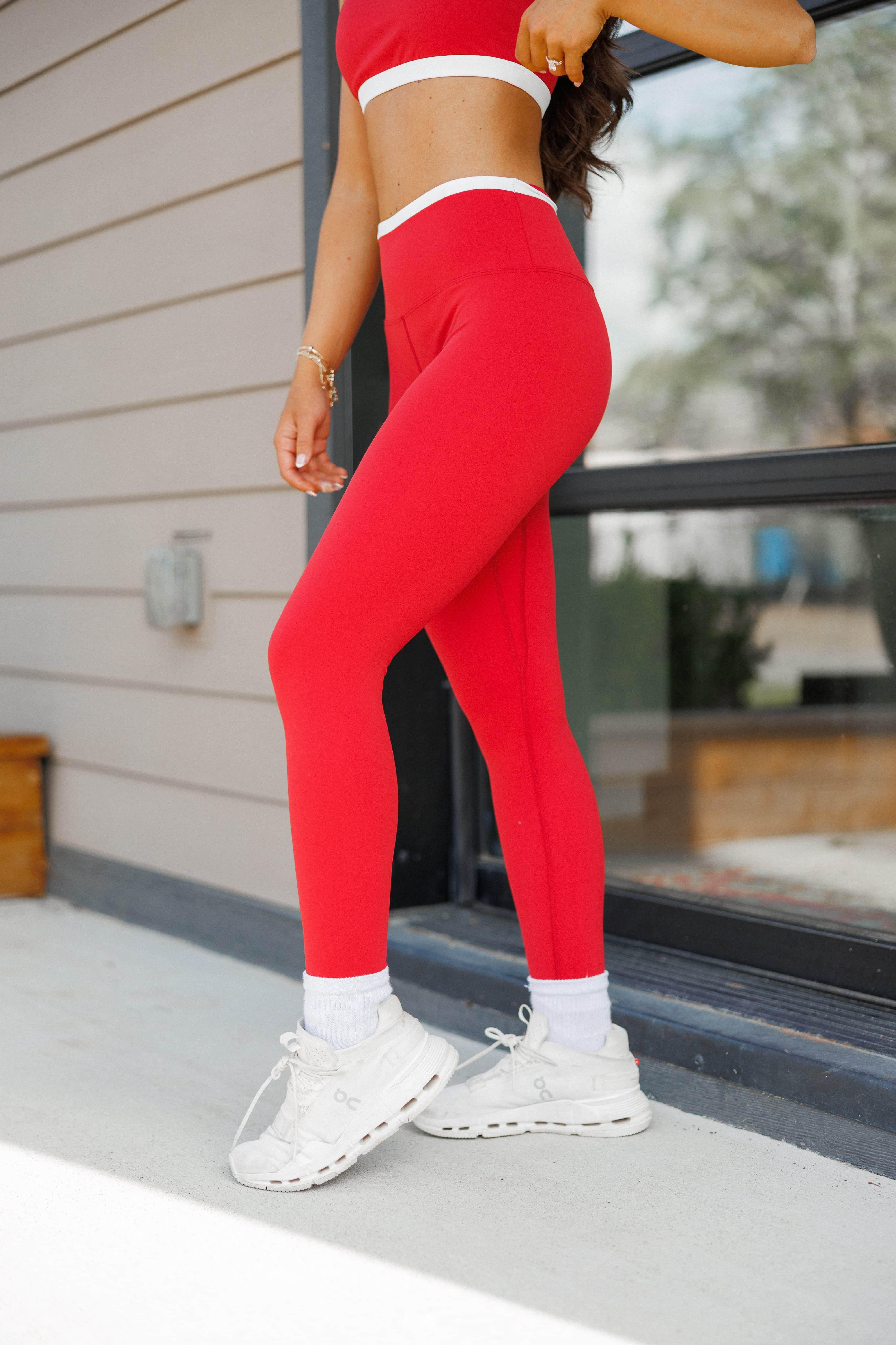 Chic Circuit Leggings - Image 2