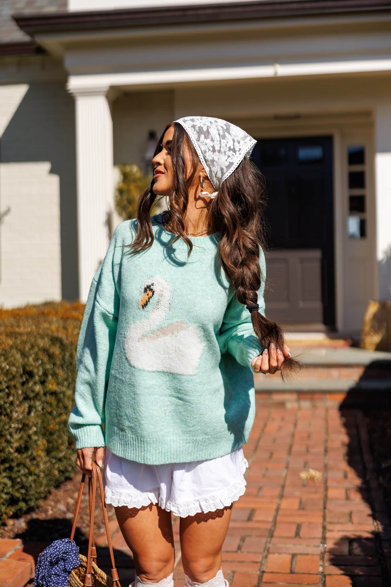Cottage Swan Sweater - Image 6