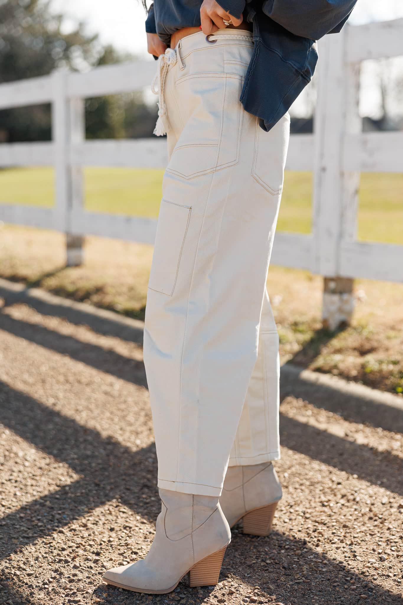 Barrel Patch Pocket Pants - Image 4