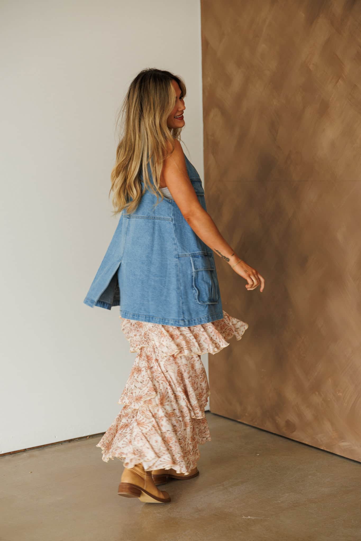 Oversized Denim Pocket Vest - Image 2