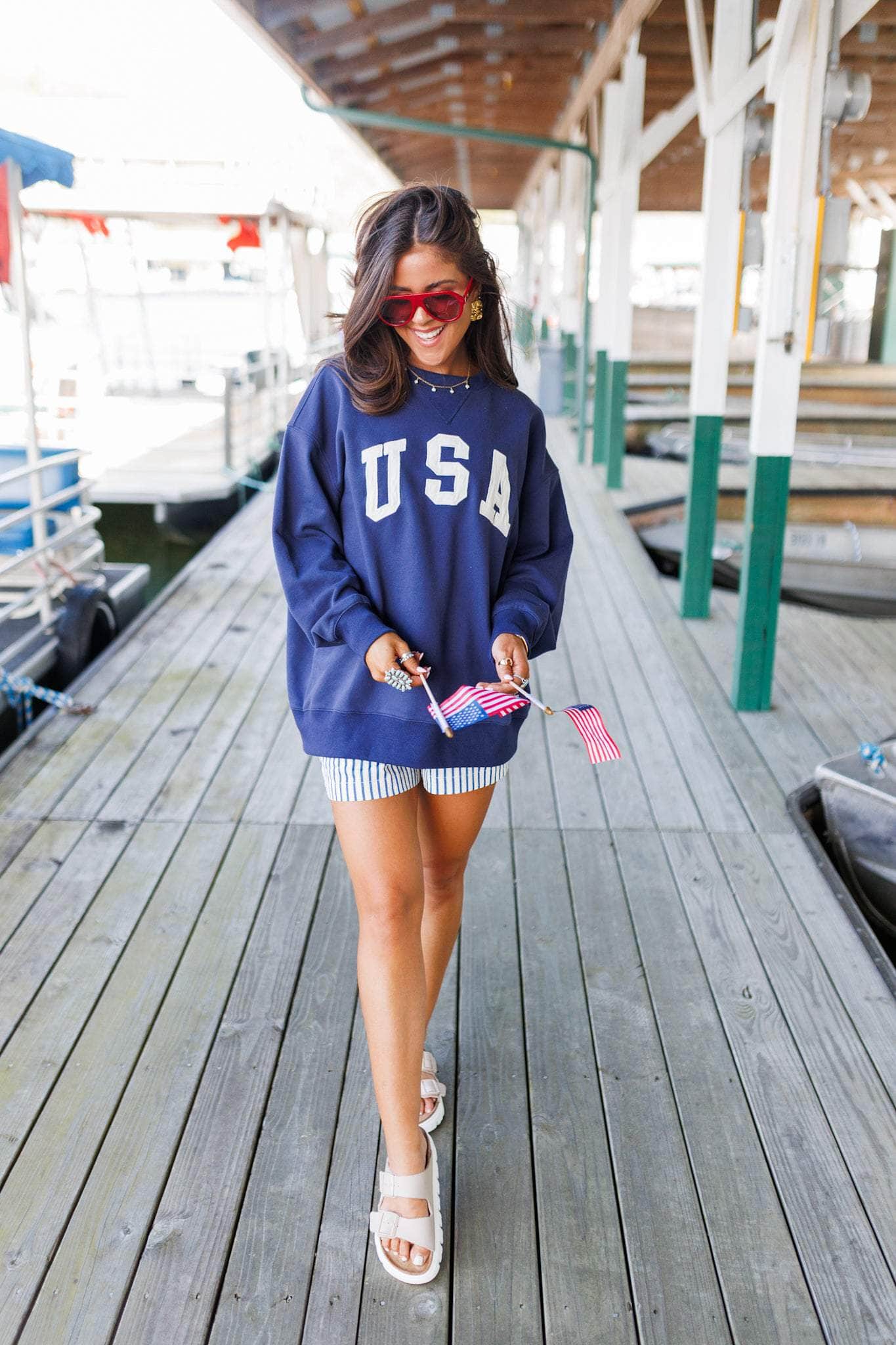 Oversized USA Pullover - Image 10