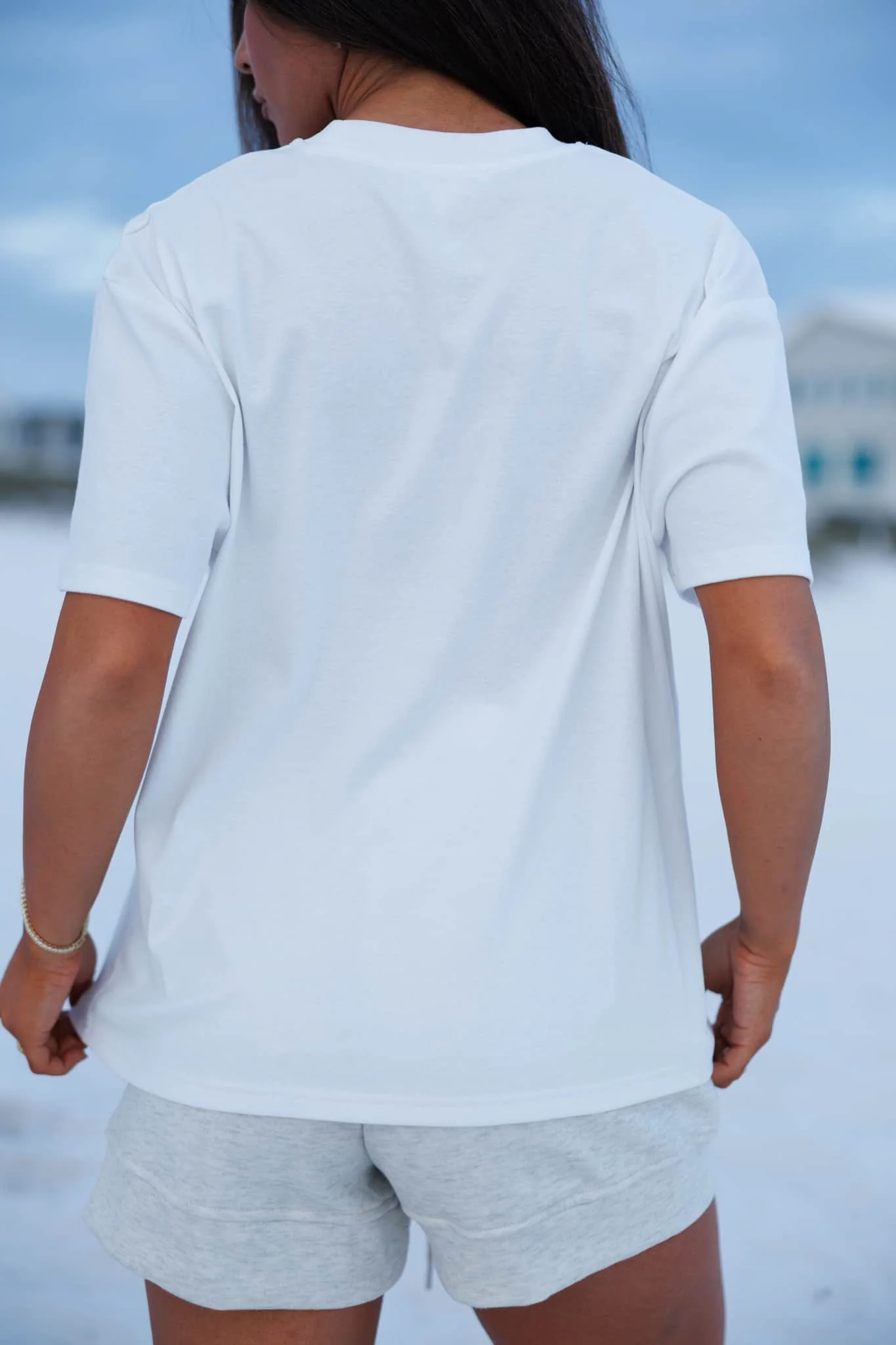 Oyster Print Graphic Tee - Image 4