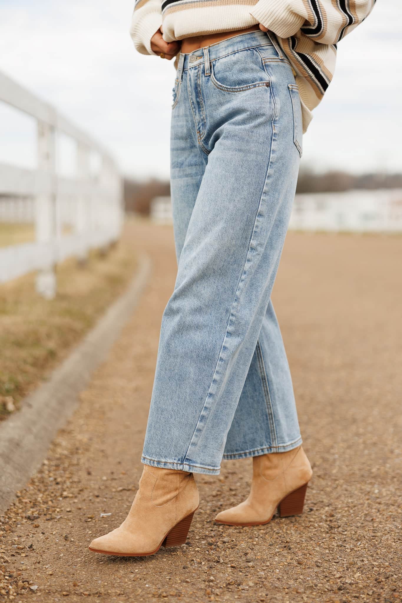High Rise Curve Barrel Stretch Jeans - Image 2