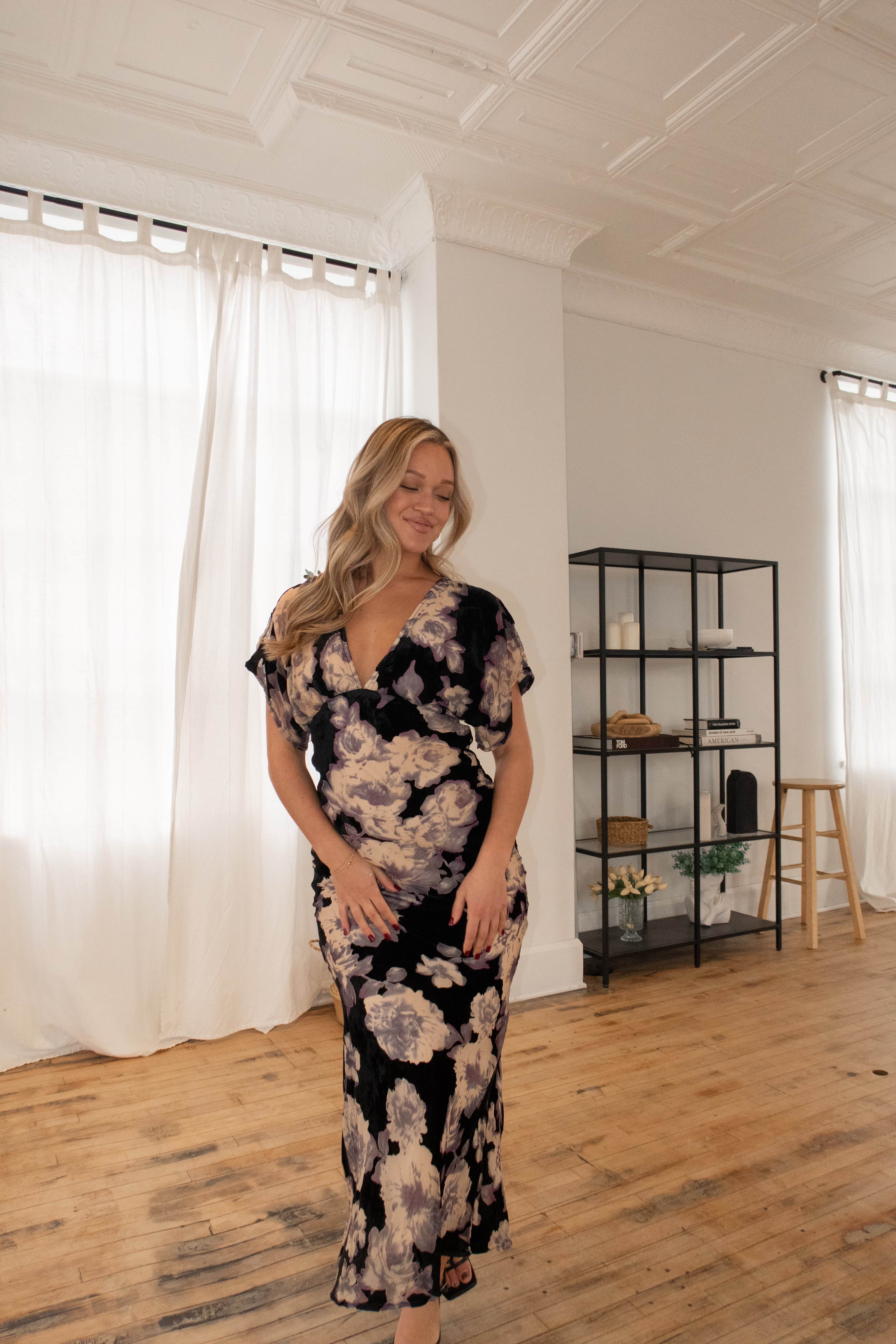 Romantic Plans Velvet Dress - Image 6